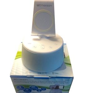 Emerson Bluetooth docking/charging station/alarm/clock radio.Perfect condition.